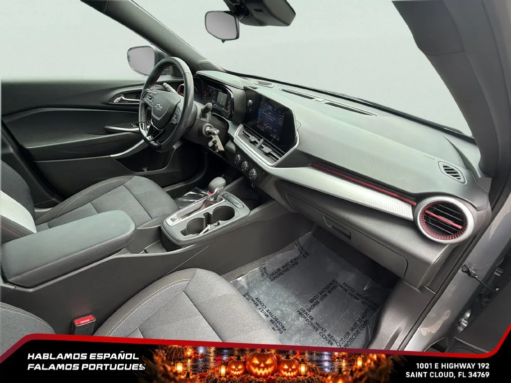 Used 2024 Sterling Gray Metallic Chevrolet 1RS image 31