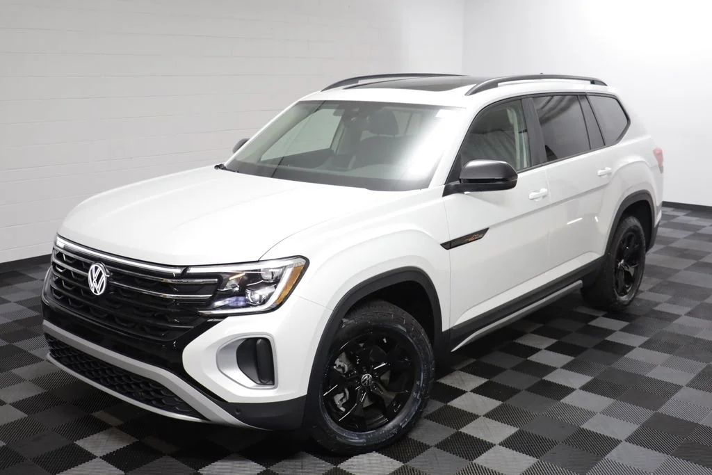 New 2026 Opal White Volkswagen Peak Edition image 2