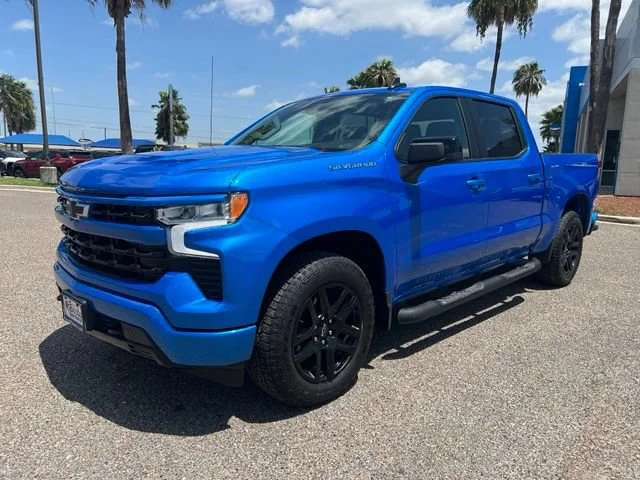 Used 2026 Riptide Blue Metallic Chevrolet RST image 3