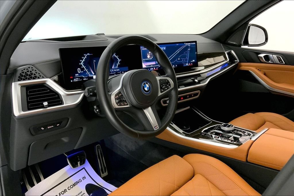 Certified Used 2024 Brooklyn Grey Metallic BMW  image 21