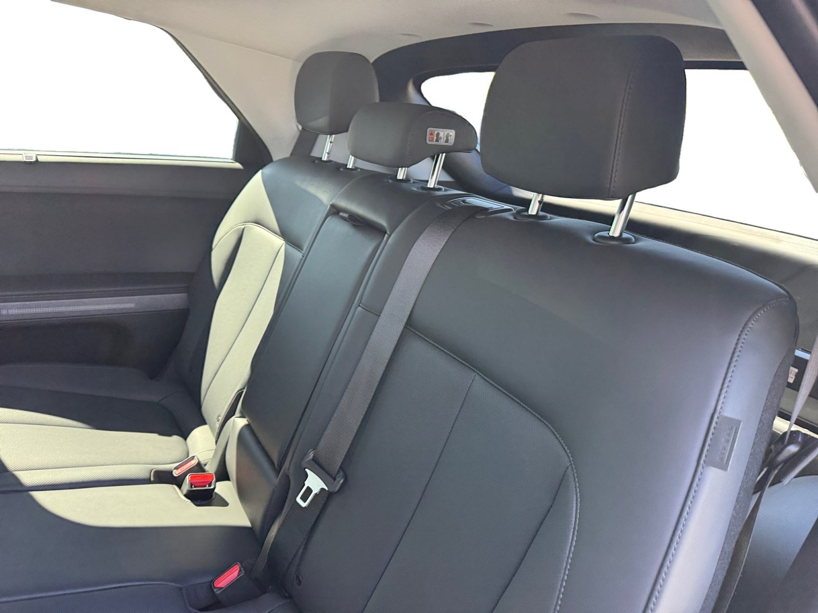 Certified Used 2024 Cyber Gray Hyundai Limited image 16