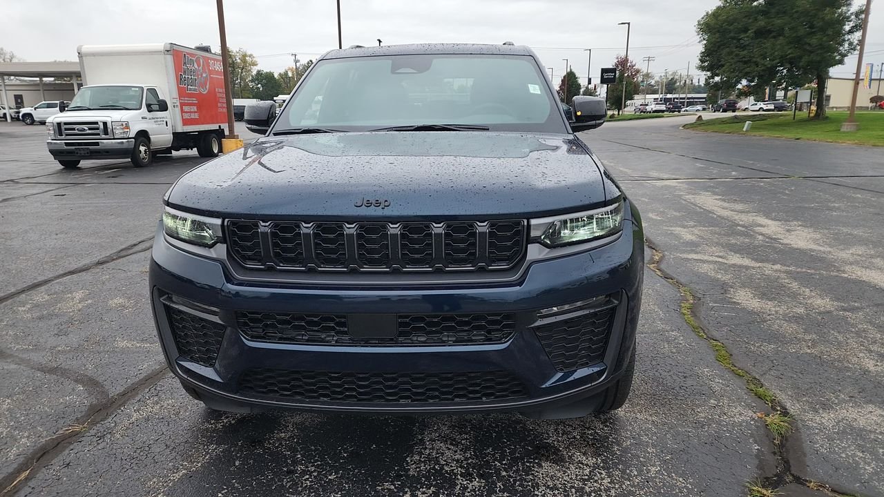 New 2027 Blue Jeep Limited image 3