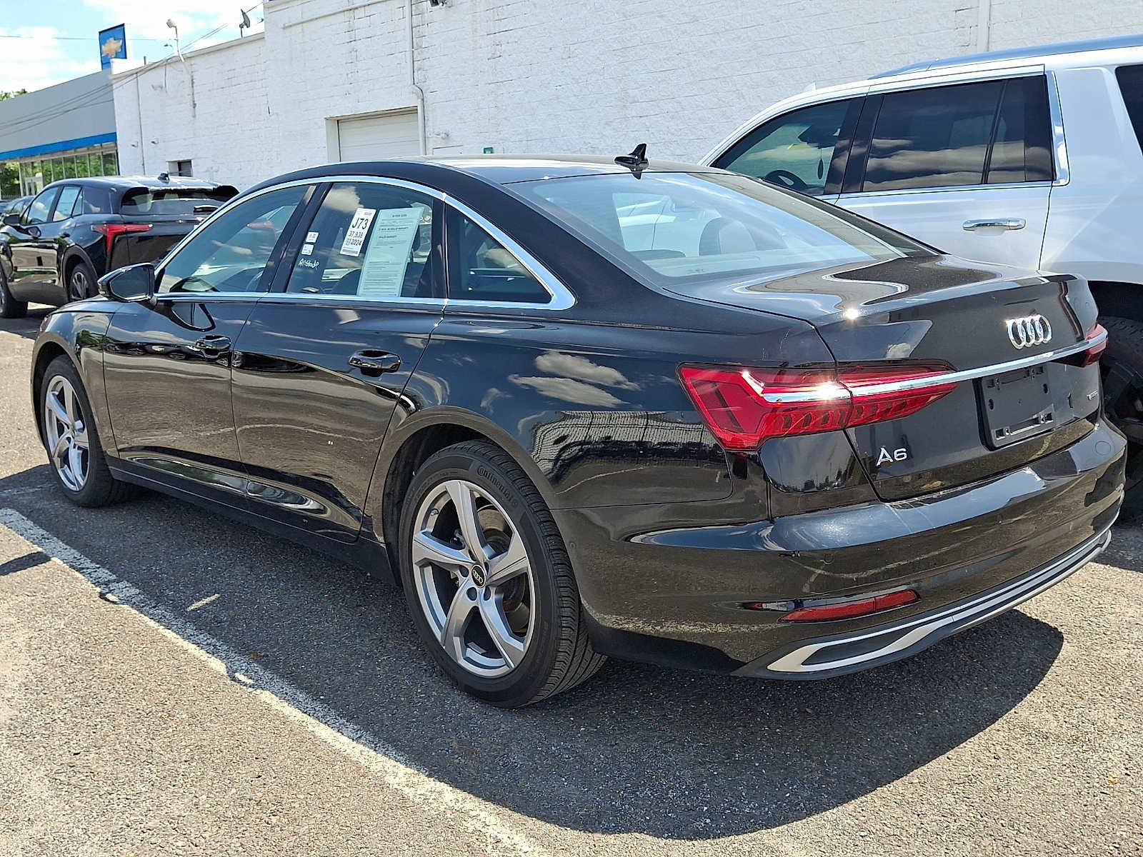 Used 2024  Audi Premium Plus image 4