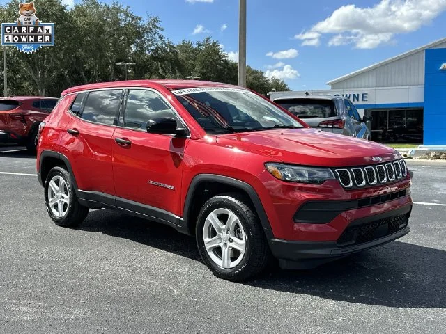Used 2023 Red Jeep Sport 4x4 image 2