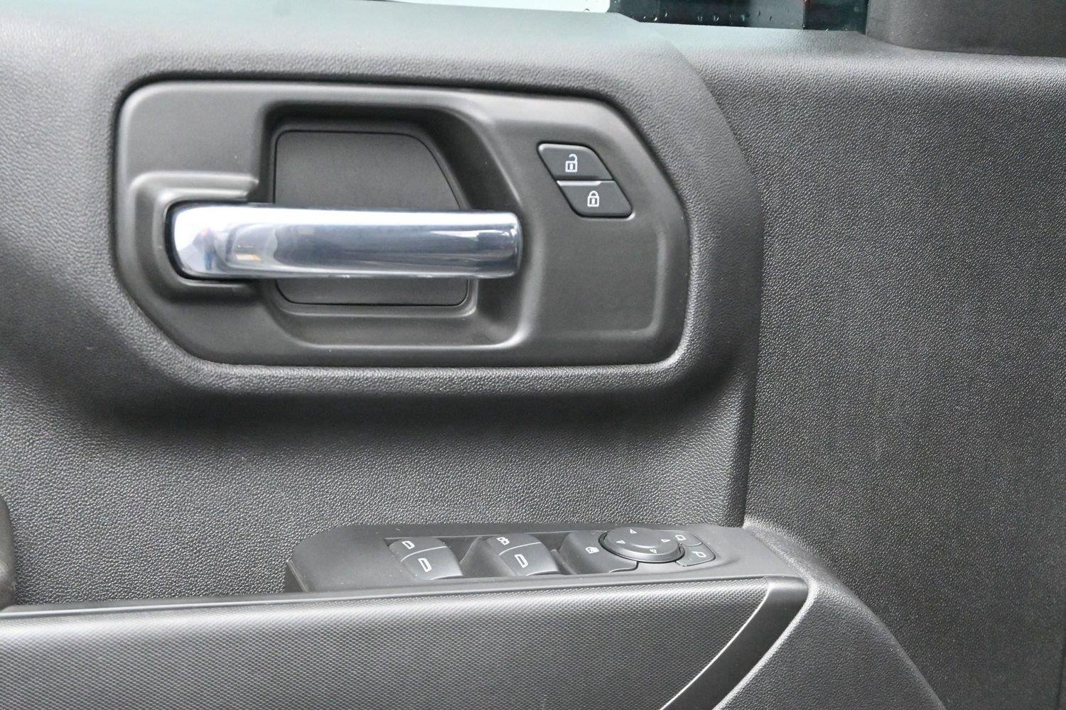 Used 2024 Slate Gray Metallic Chevrolet Custom image 11