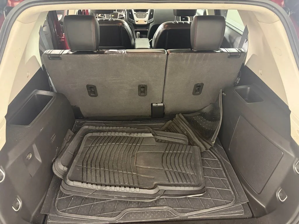 Used 2016 Red Chevrolet LTZ image 21