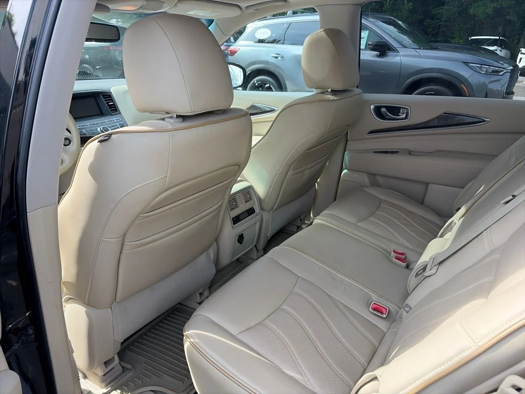 Used 2014 Black Obsidian INFINITI Base image 5