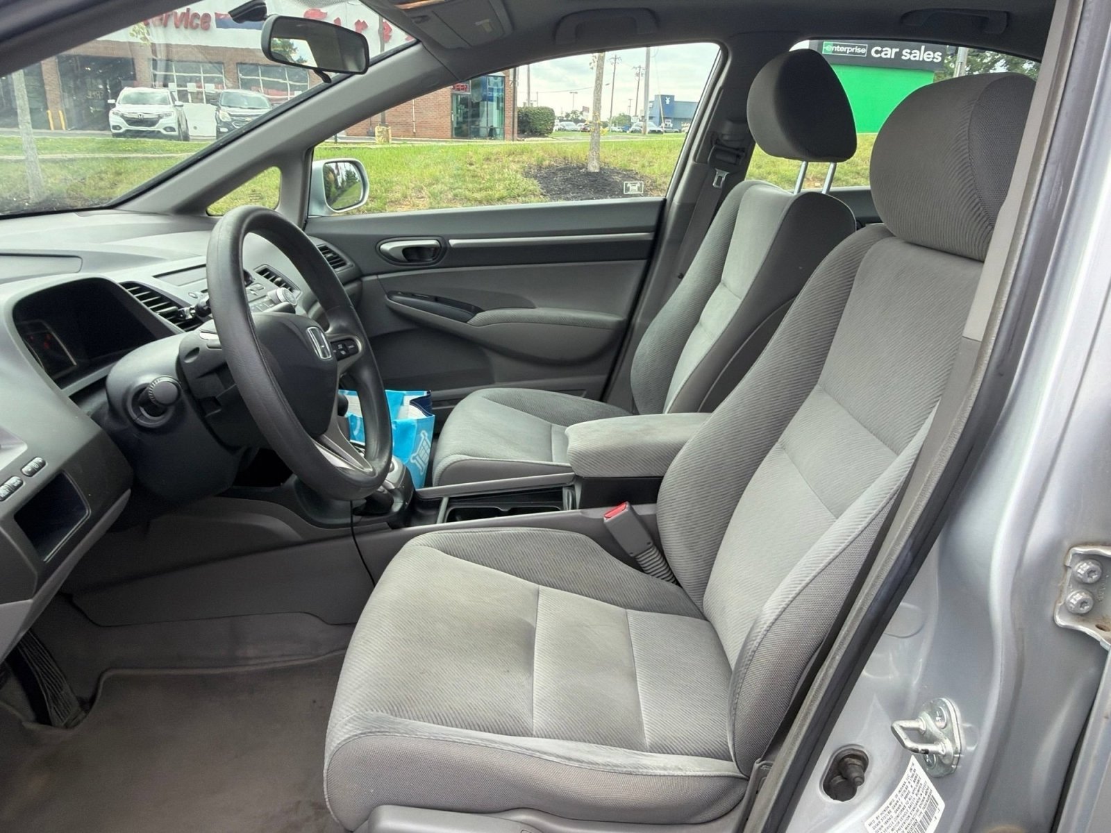 Used 2011 Alabaster Silver Metallic Honda EX image 13