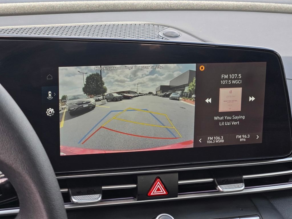 2024 Hyundai Elantra SEL - Photo 31