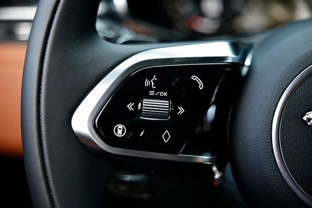 2026 Jaguar F-Pace R-Dynamic S - Photo 38