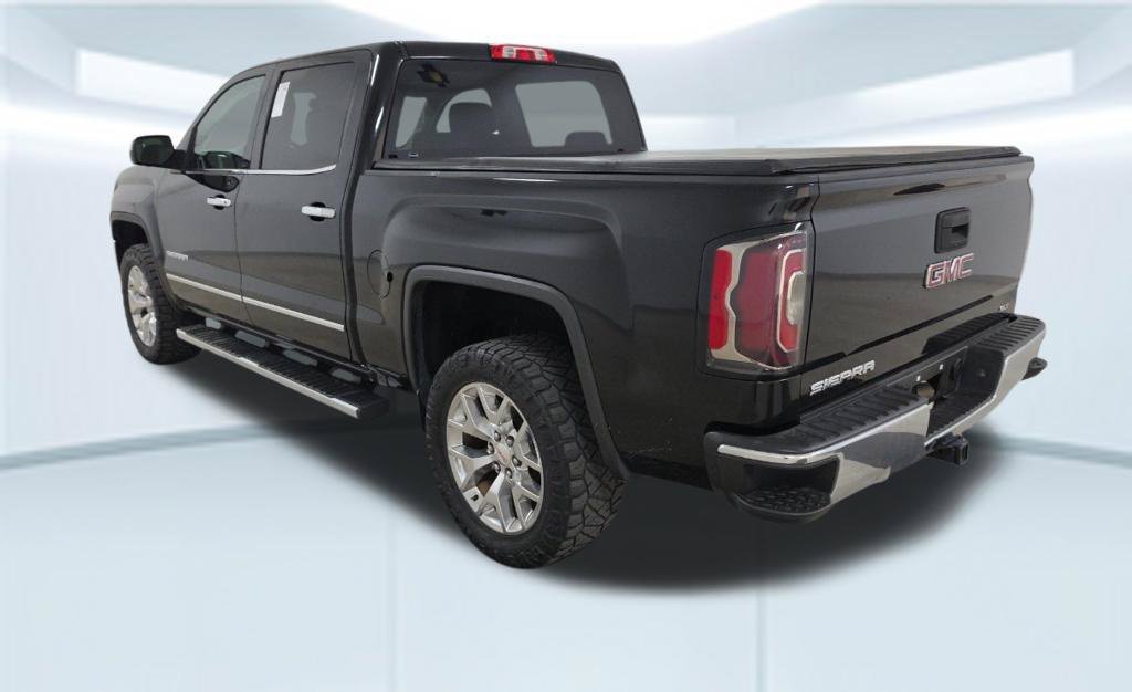 Used 2017 Black GMC SLT image 7