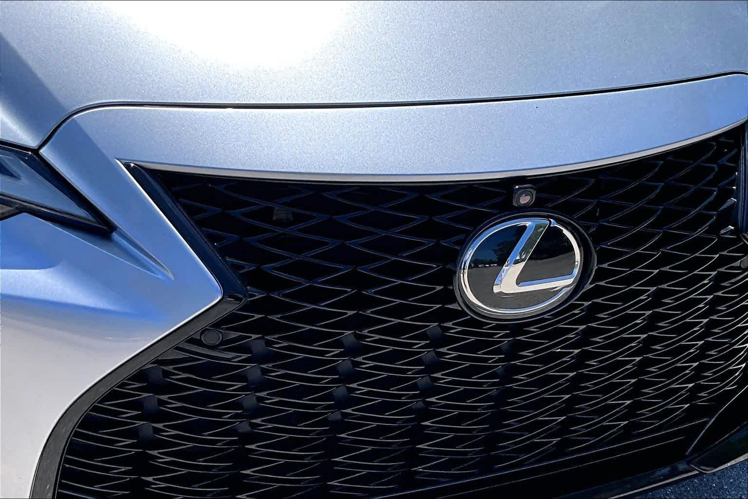 Used 2023 Iridium Lexus F SPORT image 30