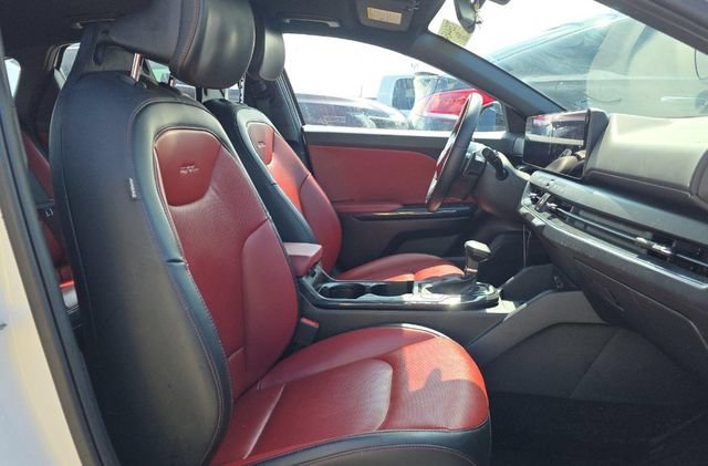 Used 2025 Snow White Pearl Kia GT-Line image 2