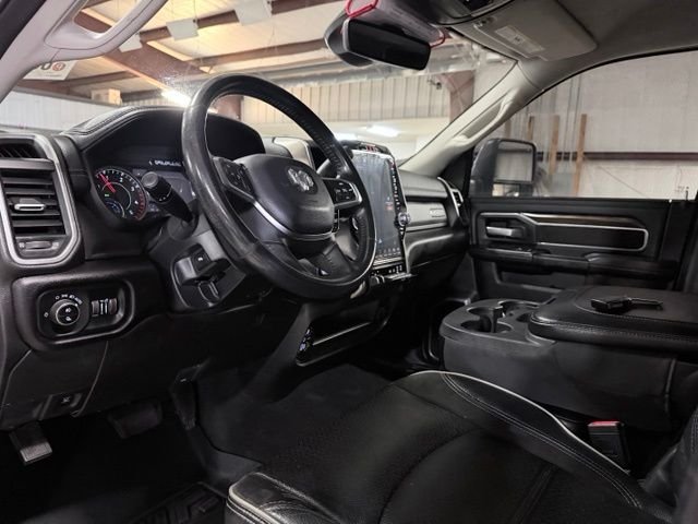 Used 2024 White Ram Laramie image 13