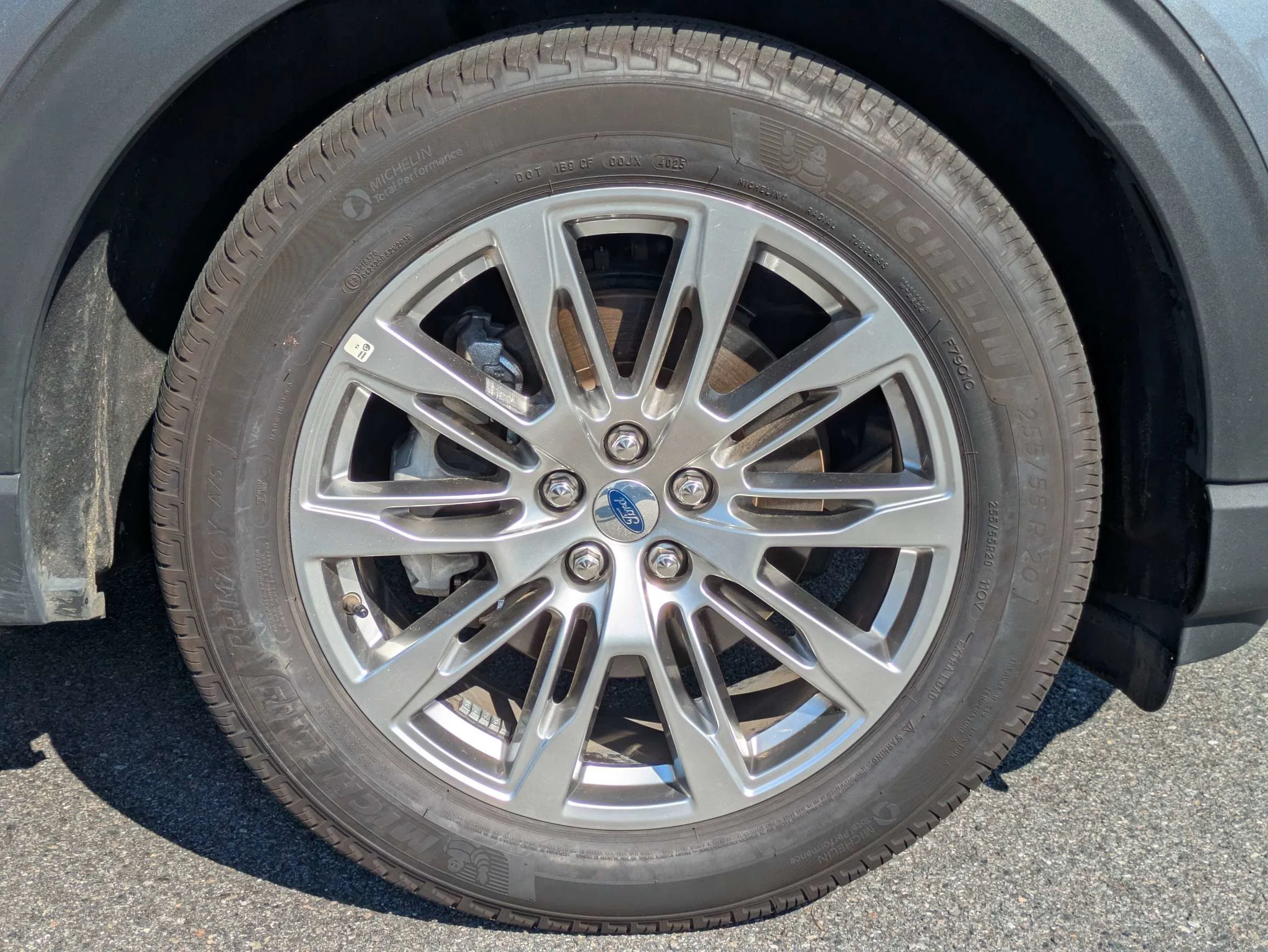 Certified Used 2026 Light Blue Clearcoat Metallic Ford Platinum w/Massaging Seats, 13.2 Screen, 360 Camera, & Pwr 3rd Row image 11