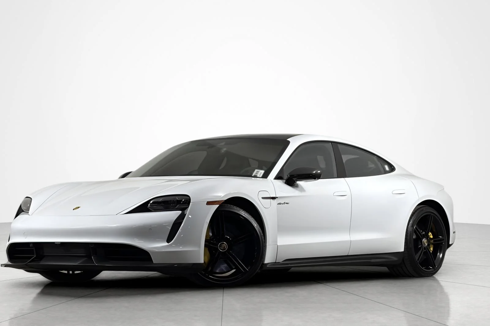 2020 Porsche Taycan Turbo S