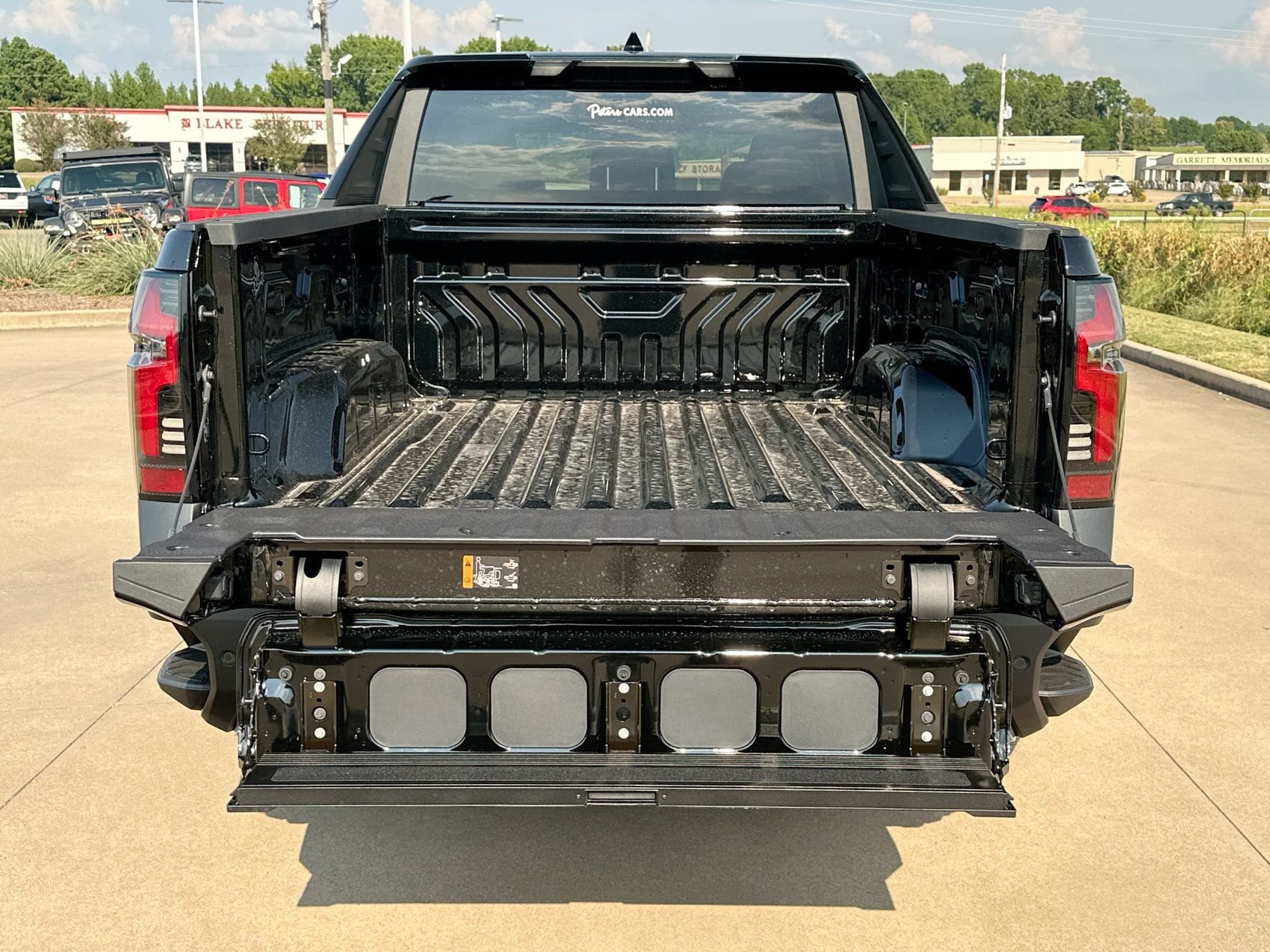 2026 Chevrolet Silverado EV LT - Photo 22
