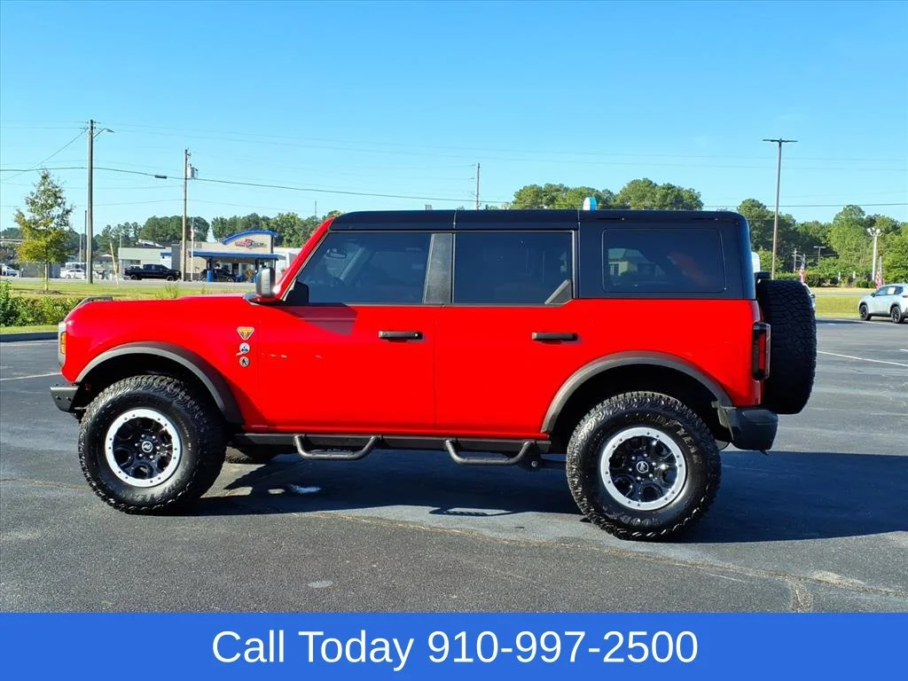 Used 2024 Red Ford Badlands image 2