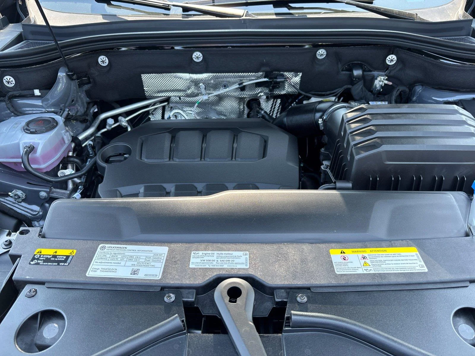 New 2026 Pure Gray Volkswagen 2.0T SE w/Technology image 9