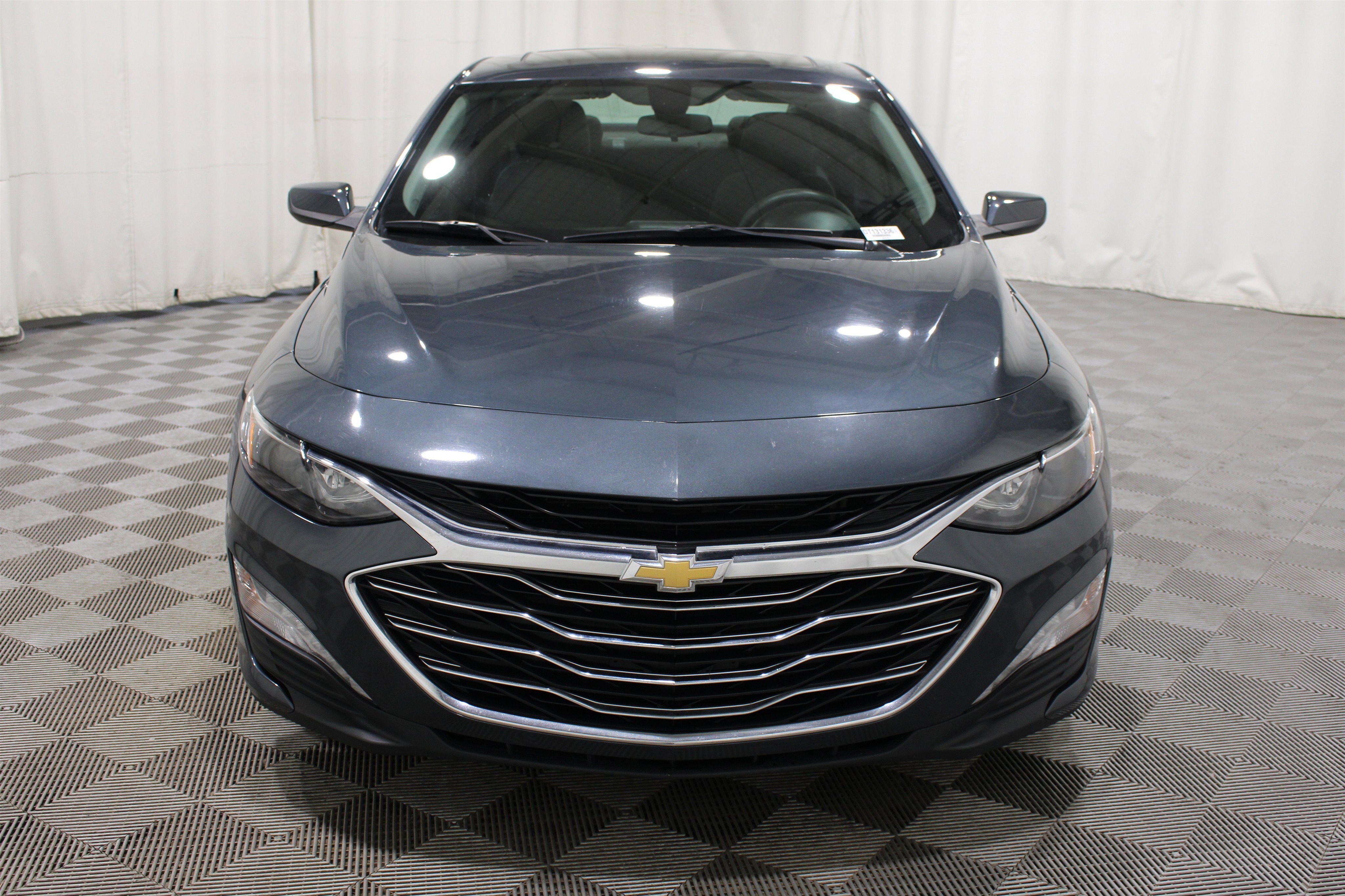 Used 2020 Shadow Gray Metallic Chevrolet LT image 36