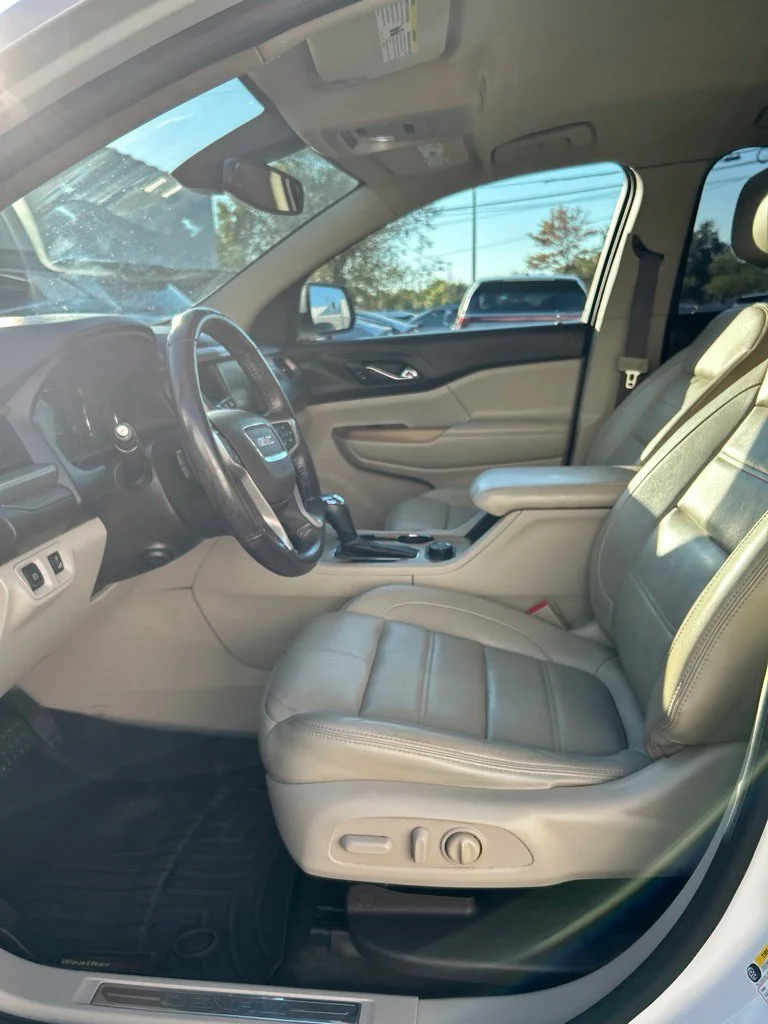 Used 2017 White GMC Denali image 11