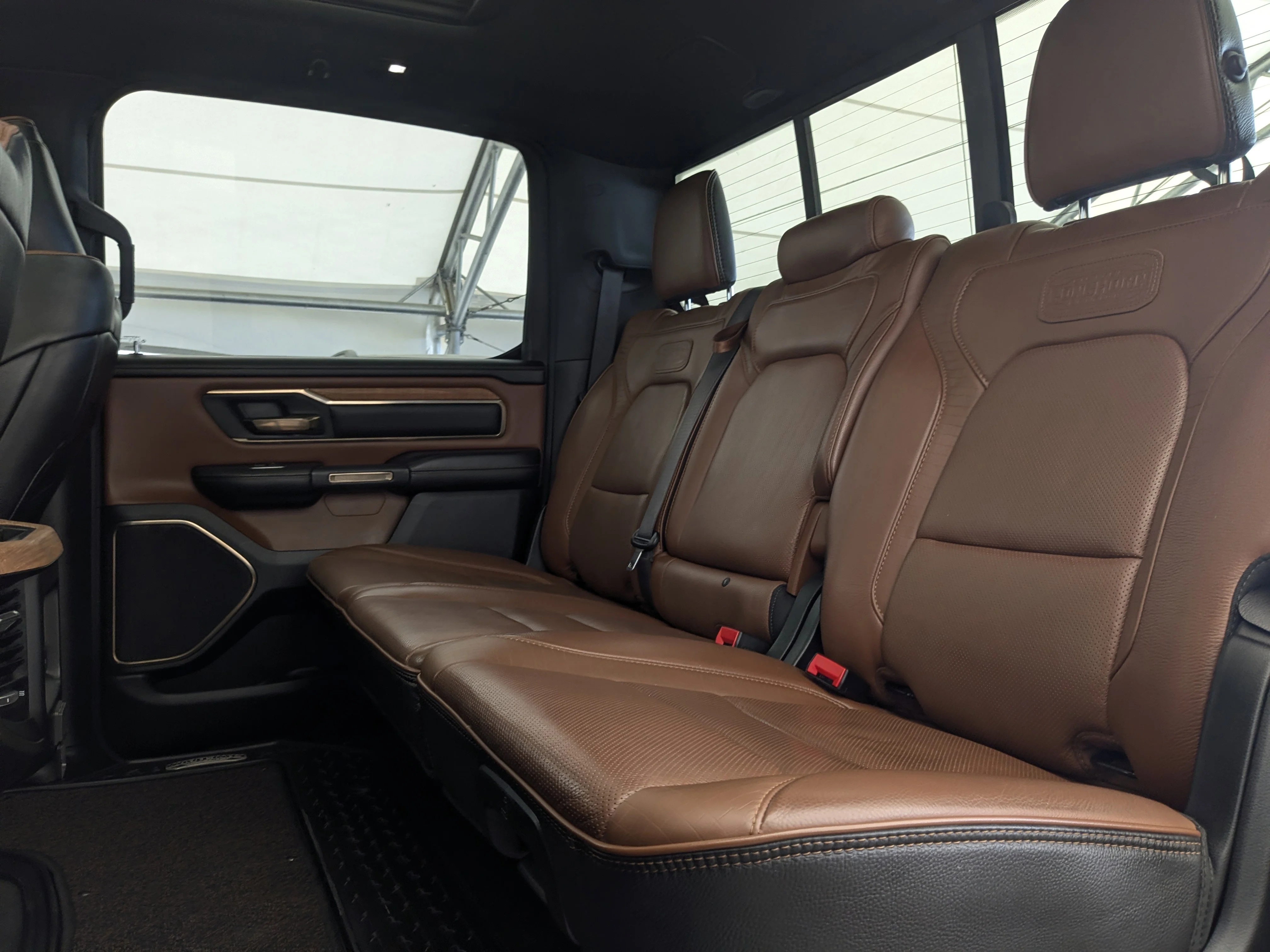 Used 2022 Black RAM Limited Longhorn - Level I - Dual Pane Sunroof - Leather - Harman/Kardon Audio - Advanced Safety & M image 31