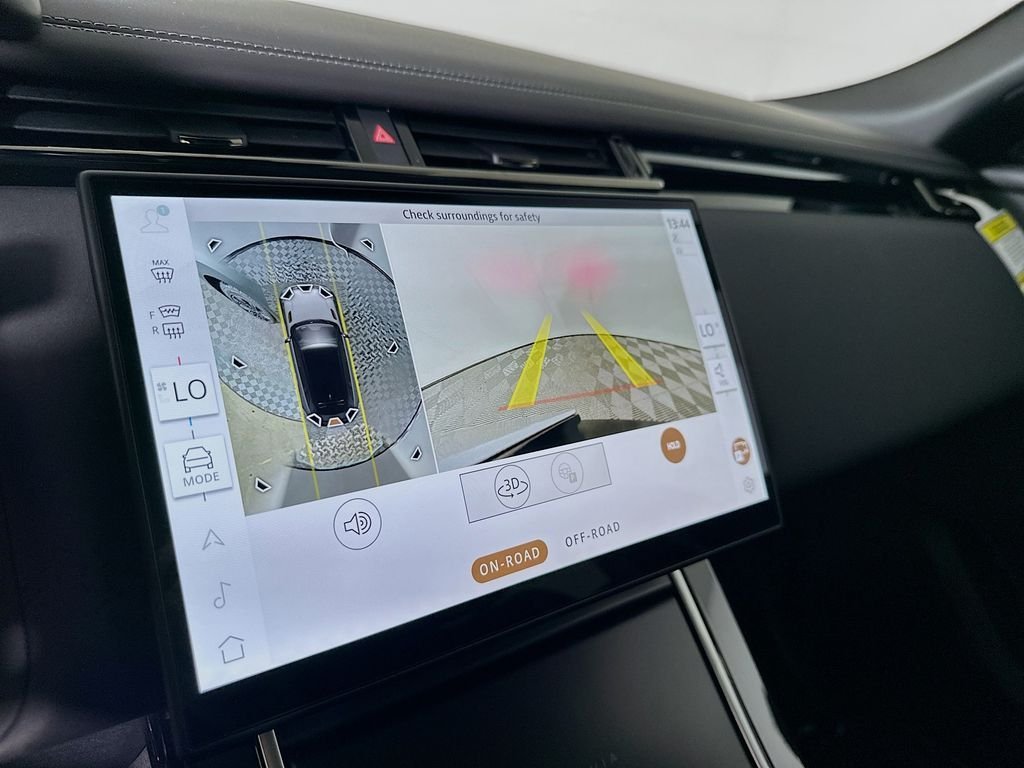 New 2026 Carpathian Grey LAND ROVER  image 19