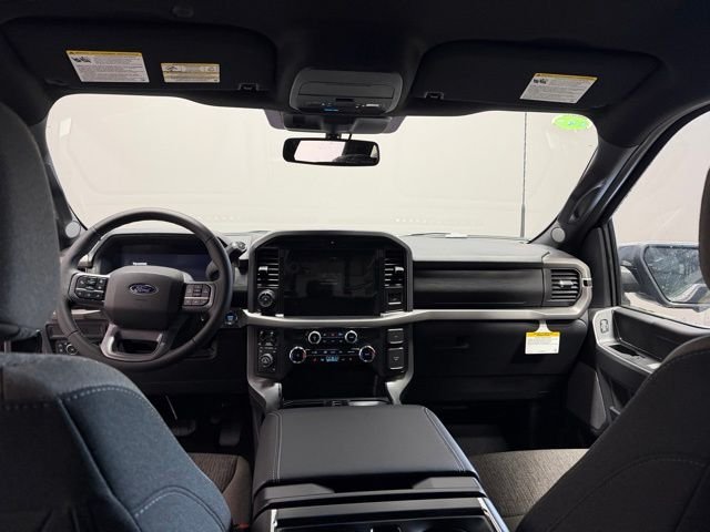 New 2026 Agate Black Metallic Ford XLT image 39