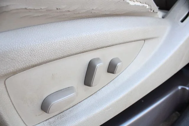Used 2015 Blue GMC Denali image 3