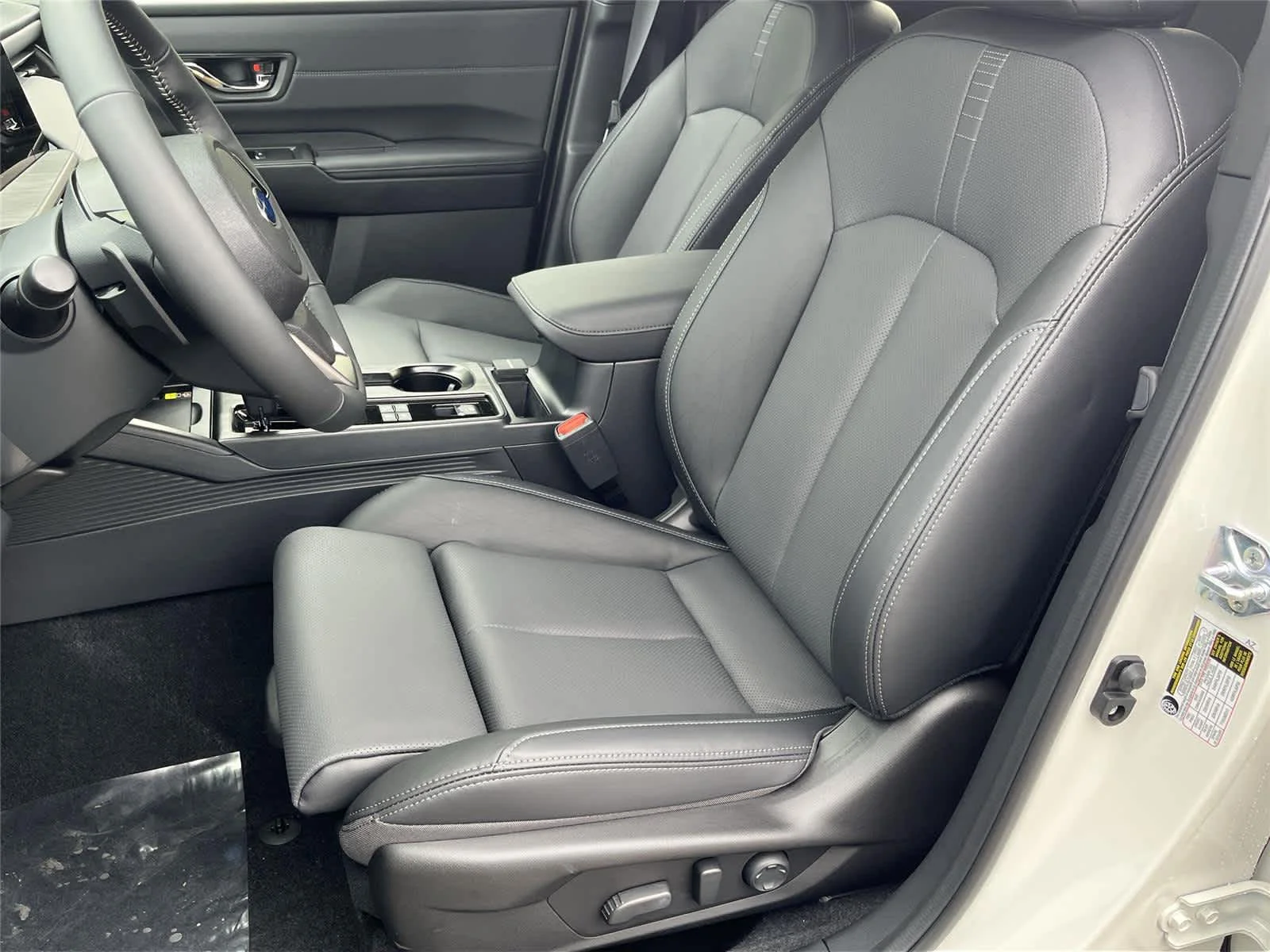 2026 Subaru Outback Touring XT - Photo 12