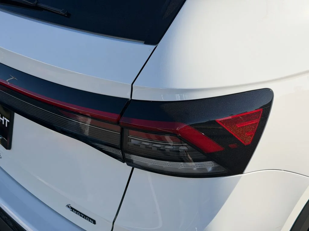 New 2026 Pure White Volkswagen 1.5T SEL image 6