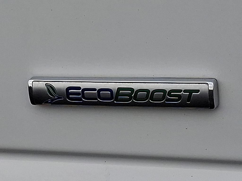 Used 2017 White Ford  image 32