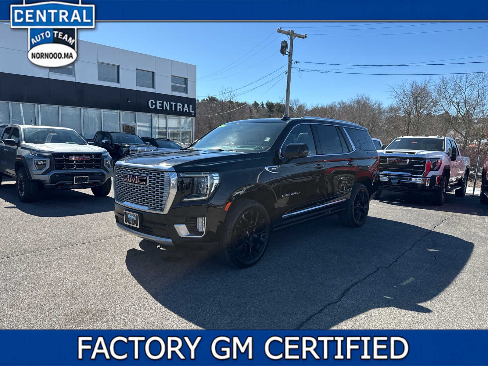 2022 GMC Yukon 4WD Denali's photo