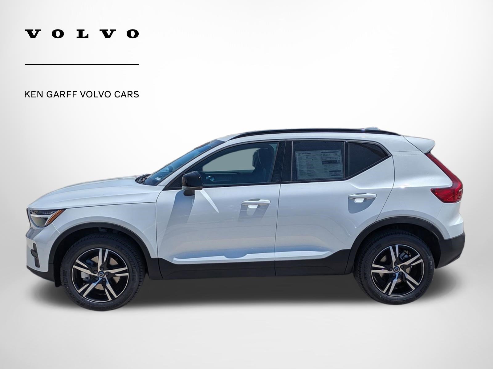 New 2026 Crystal White Volvo Core image 7