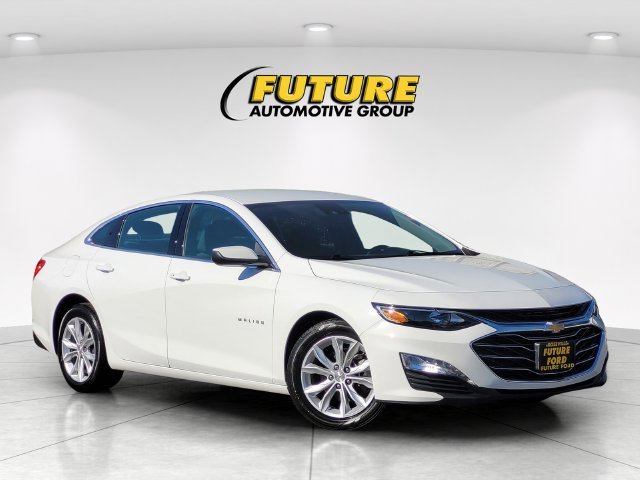 Used 2025 White Chevrolet LT image 1