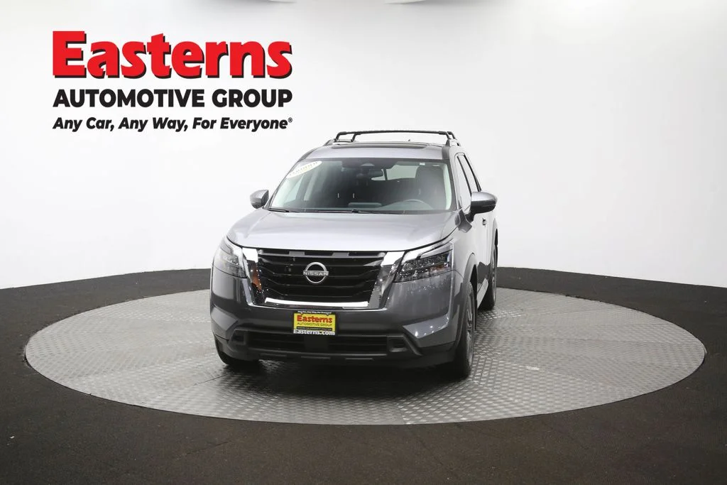 Used 2023 Gray Nissan SV image 57