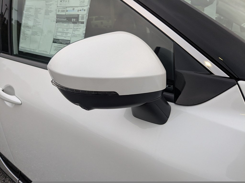 New 2026 Everest White Pearl TriCoat Nissan Platinum image 13