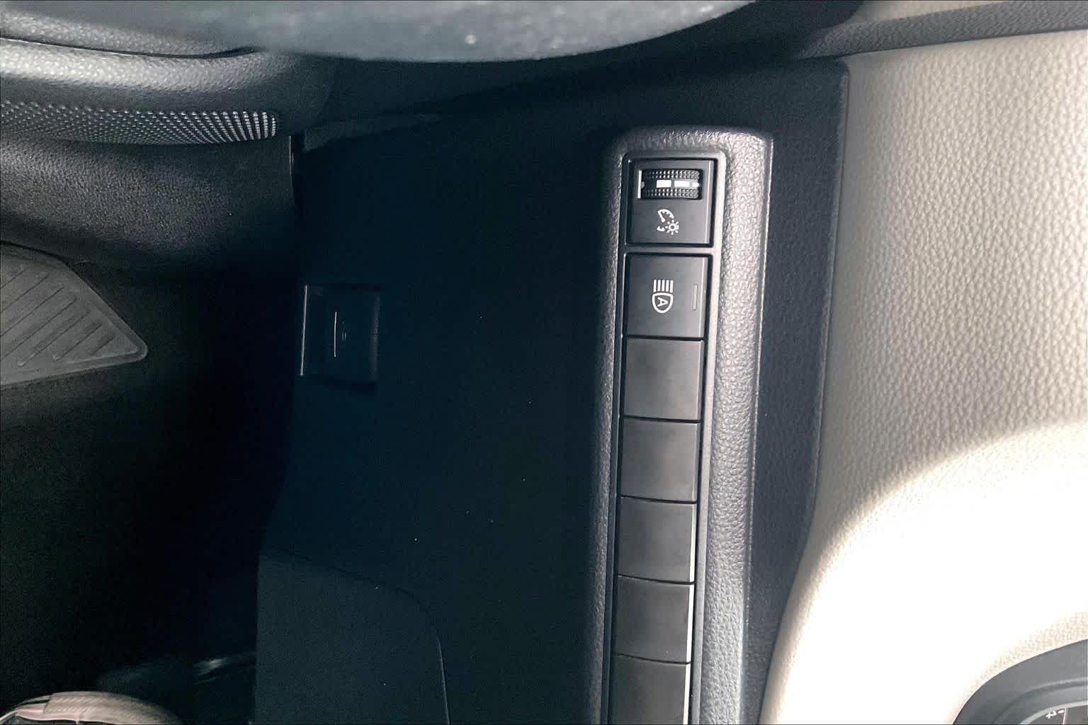 Used 2024 Underground Toyota LE image 33