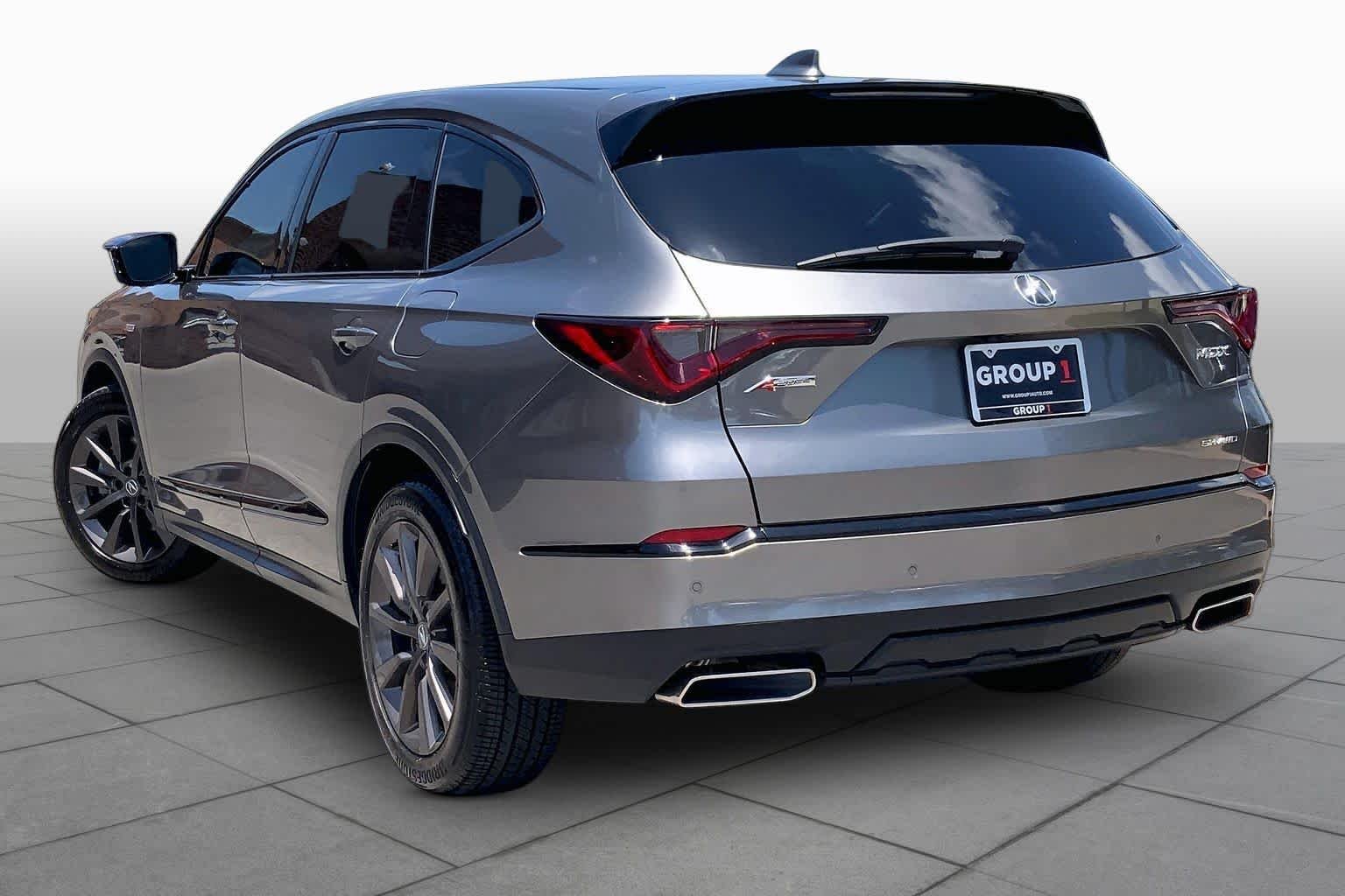 Used 2025 Liquid Carbon Metallic Acura w/A-Spec Package image 11