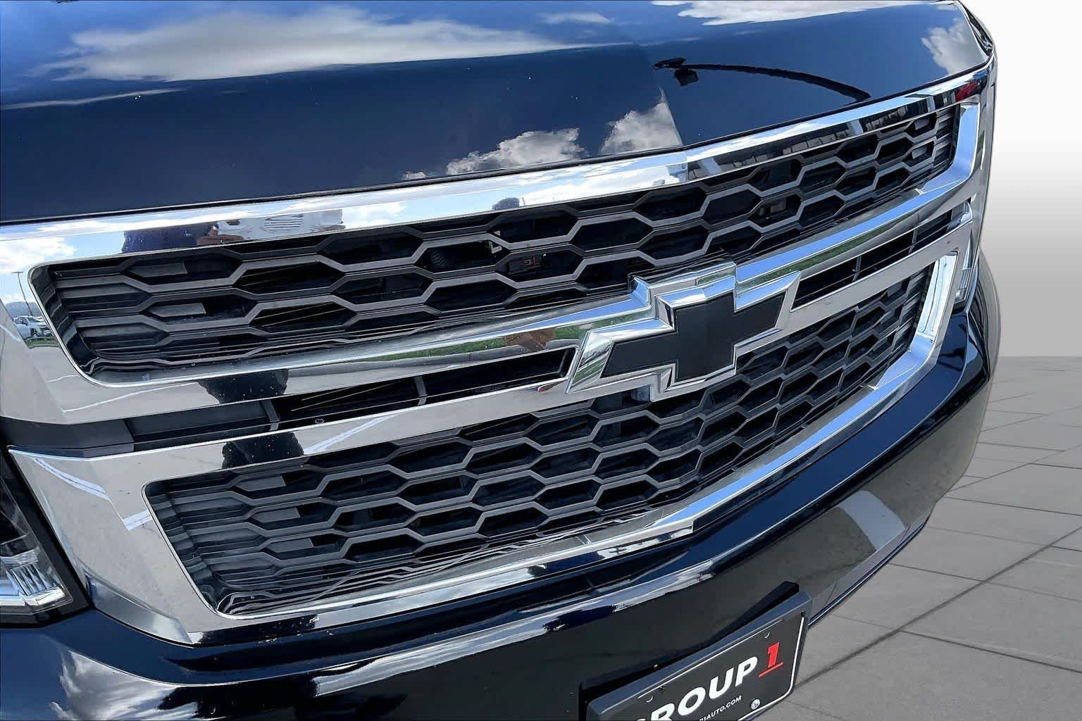 Used 2018 Black Chevrolet LT image 31