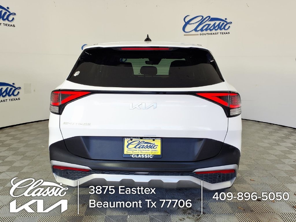Used 2023 White Kia EX image 6