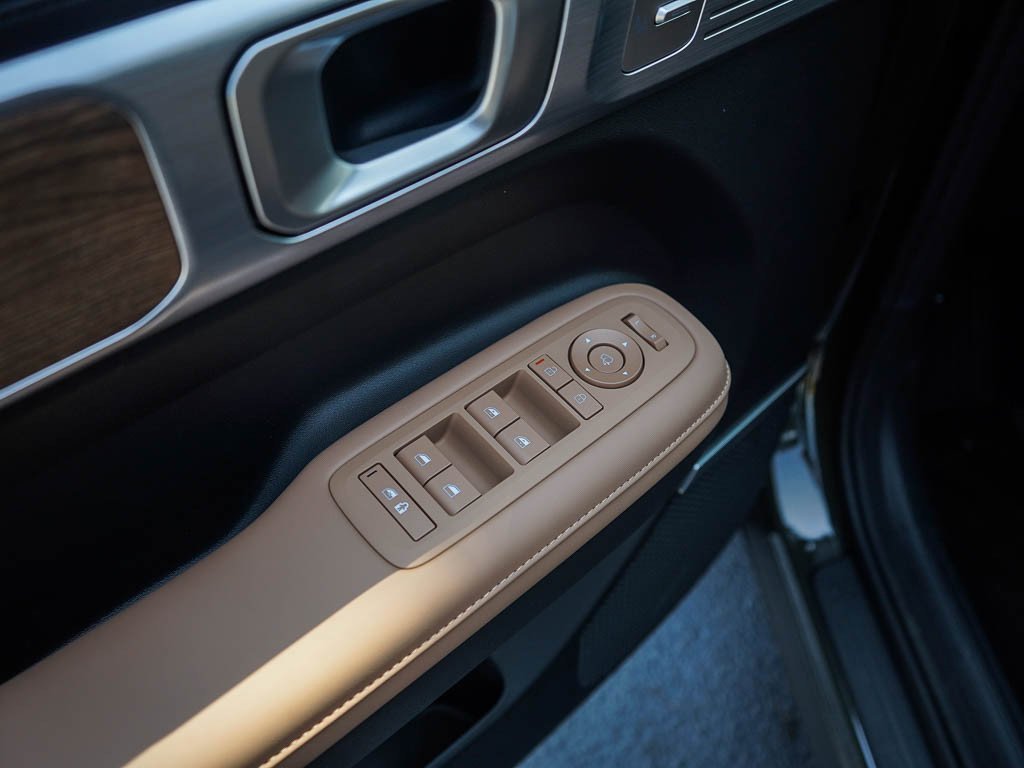 New 2026 Rockwood Green Hyundai Limited 6P AWD image 20