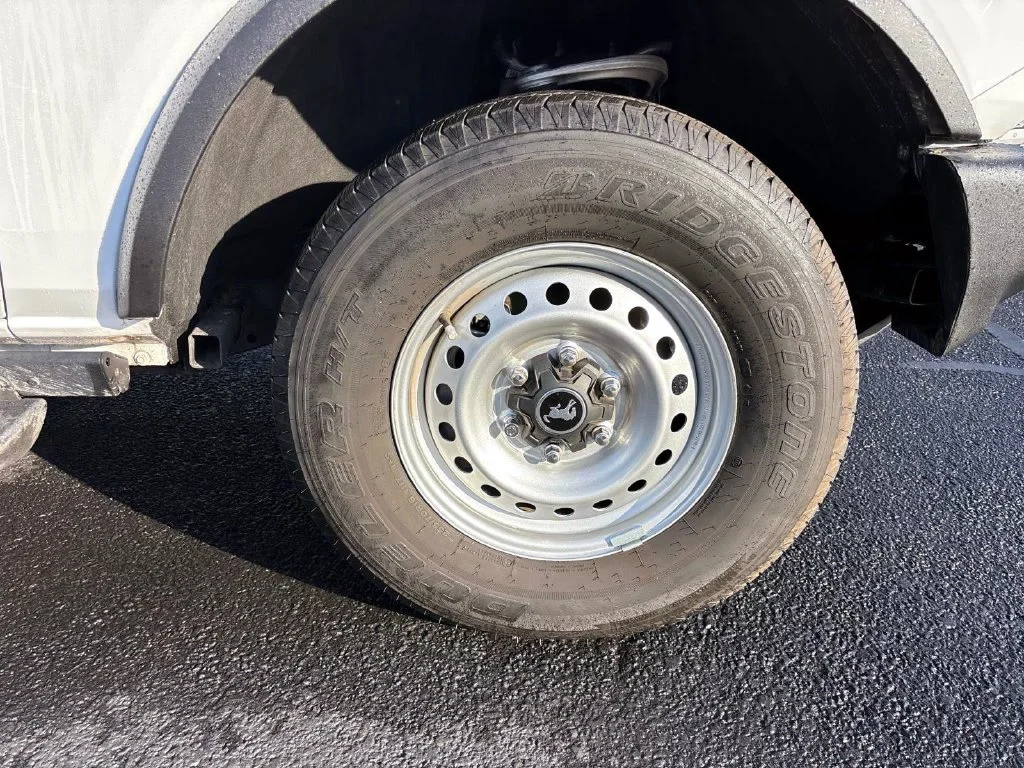 Used 2025 White Ford  image 32
