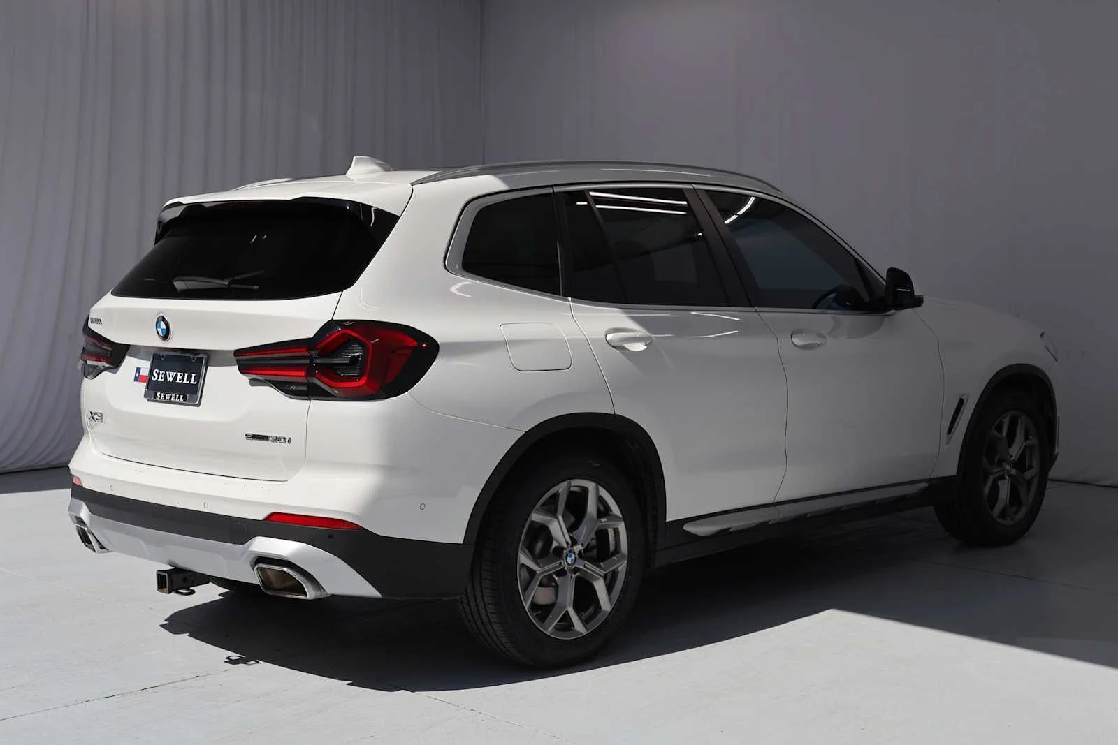 Certified Used 2024 Alpine White BMW sDrive30i image 6