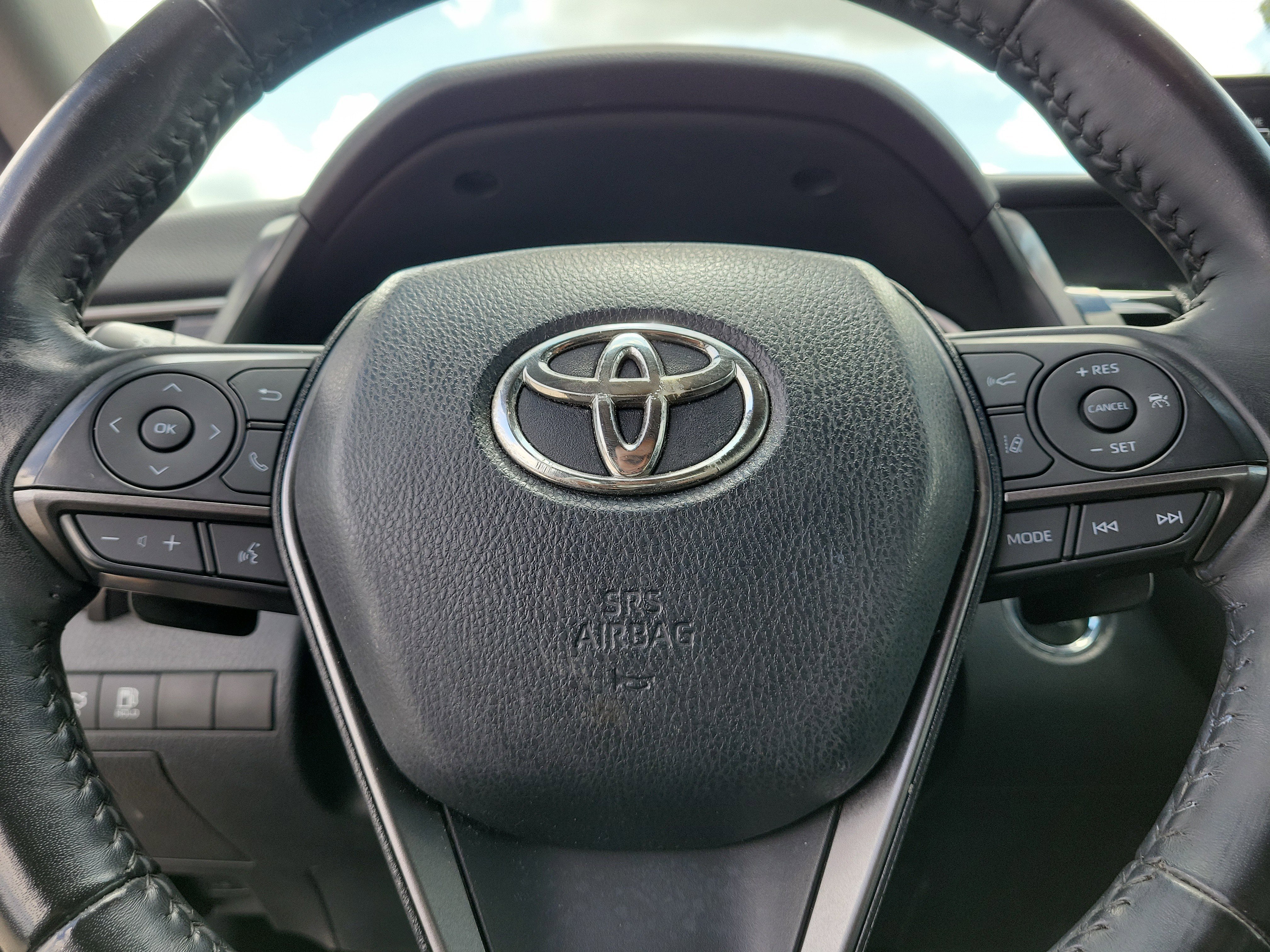 Used 2021 Midnight Black Metallic Toyota XSE image 18