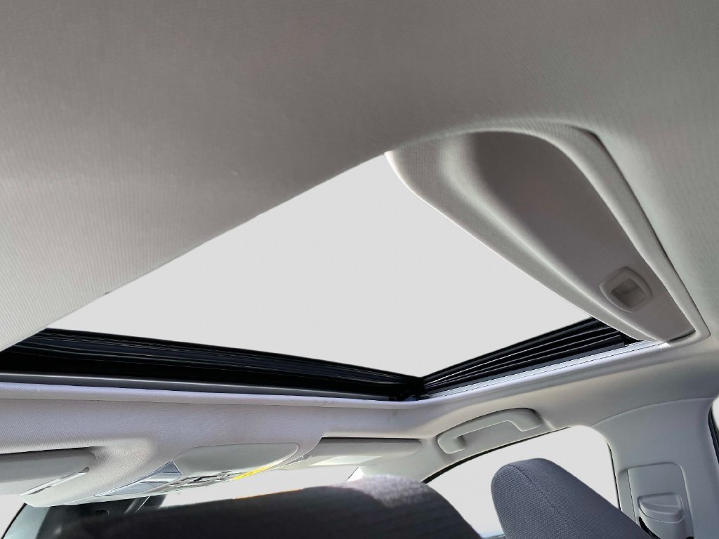 Used 2022 Gray Toyota XLE image 12
