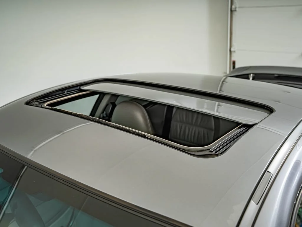Used 2003 Seal Grey Porsche  image 22
