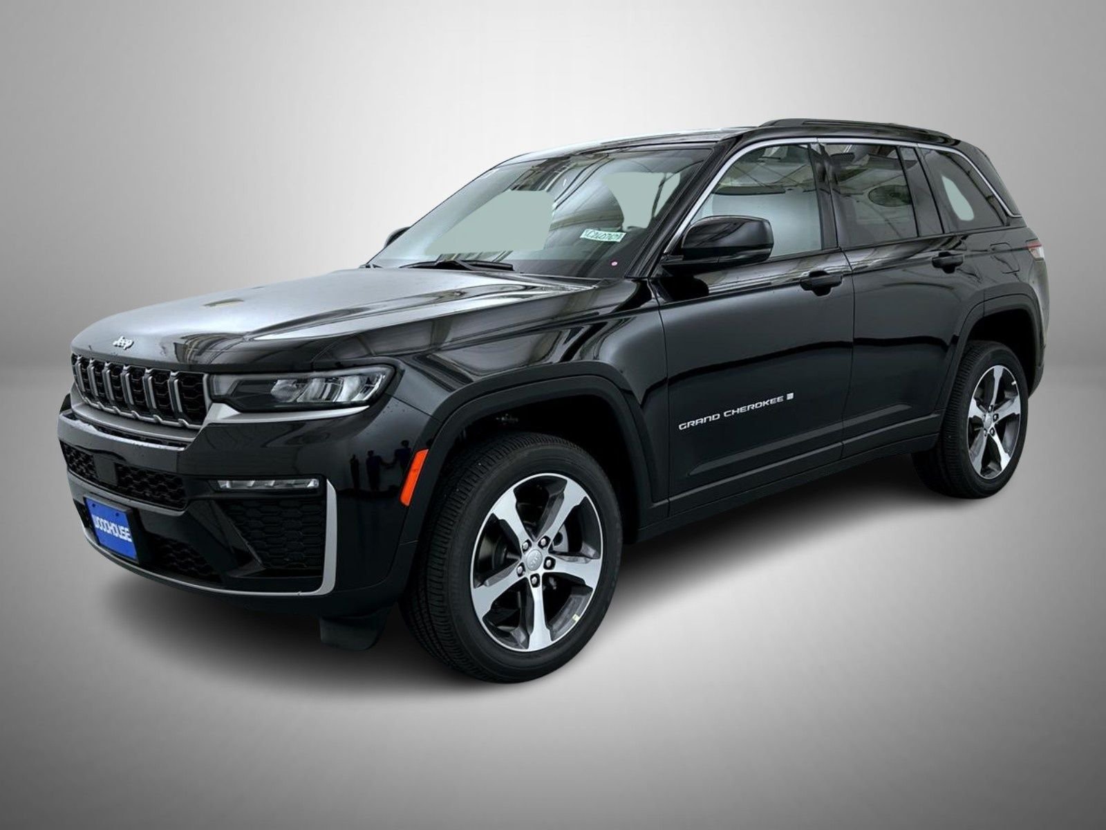New 2026 Diamond Black Crystal Pearl-Coat Exterior Paint Jeep Limited image 1