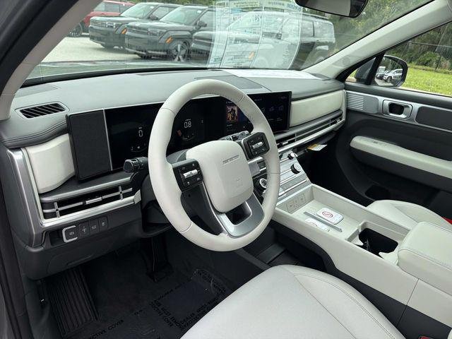 New 2026 Gray Hyundai SE FWD image 11