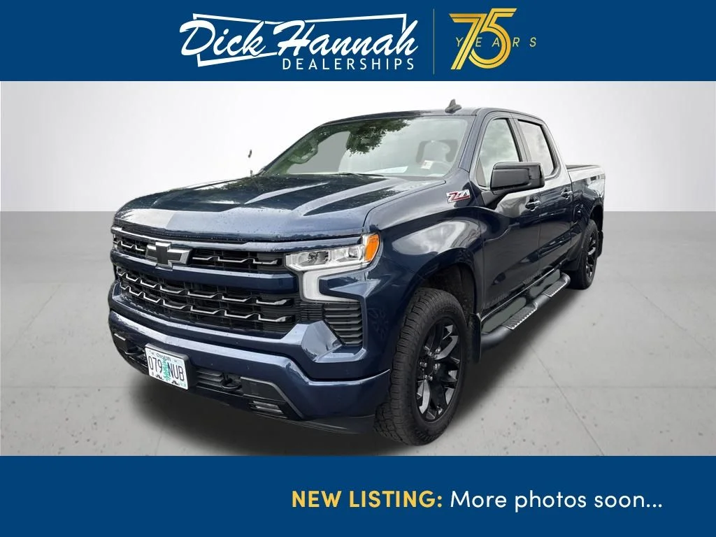 Used 2022 Blue Chevrolet RST image 1